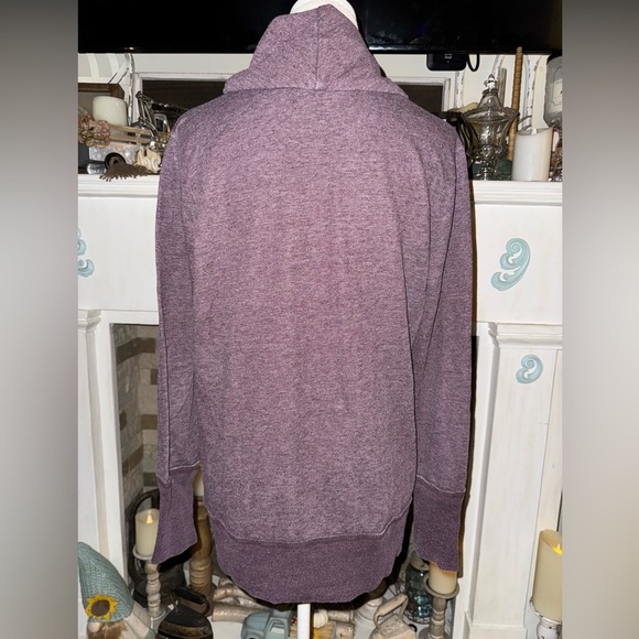 Natural reflections, cowl neck sweatshirt top. Ribbed sleeve/bottom comfy💜 - Picture 4 of 7